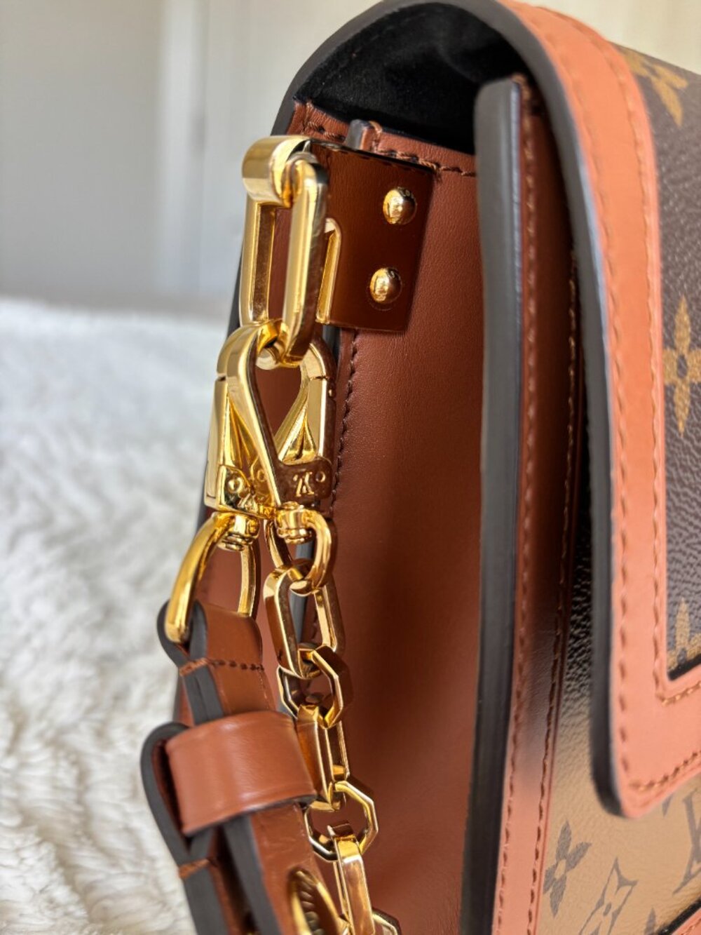 Louis Vuitton Dauphine MM Handbag - Picture 12 of 12